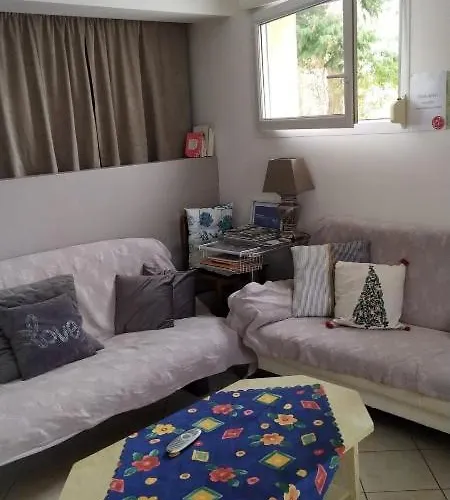 Maison Le Trefle Argente ジェラールメ